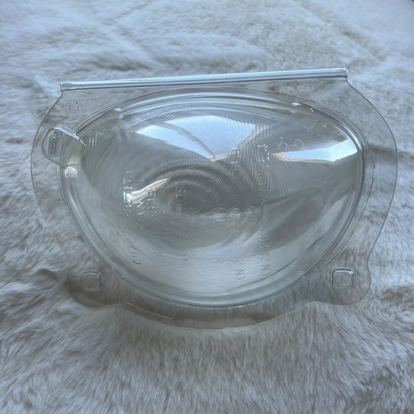 Victoria’s Secret Nu Bra Invisible Push Up - Picture 5 of 7